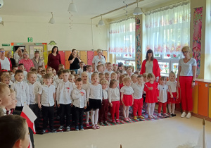 śpiewamy hymn