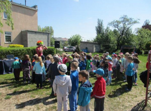 "Żyj zdrowo na wesoło"- zabawy w ogrodzie przedszkolnym