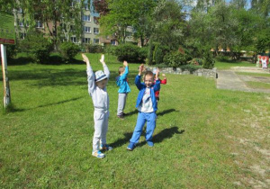 "Żyj zdrowo na wesoło"- zabawy w ogrodzie przedszkolnym